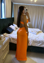 Cargar imagen en el visor de la galería, Orange maxi dress
