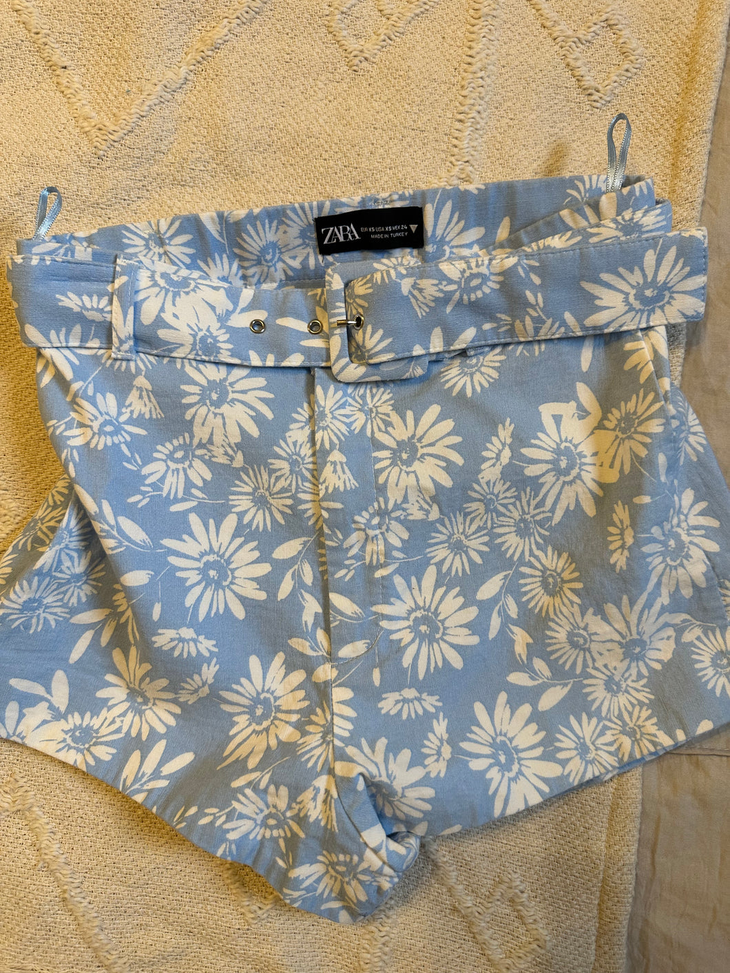 Zara linen shorts